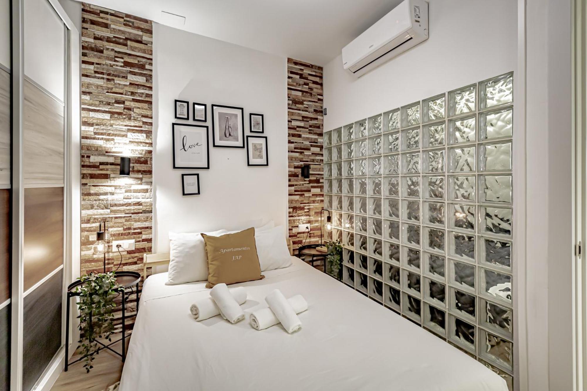 Apartamentos Franco Rodriguez Мадрид Номер фото